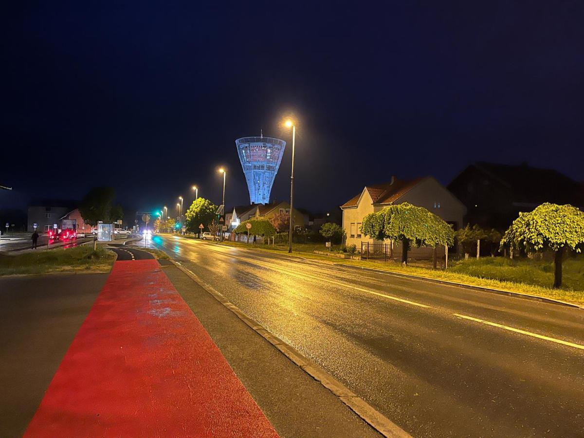 Maestro - Rooms & Restaurant Vukovar Eksteriør billede