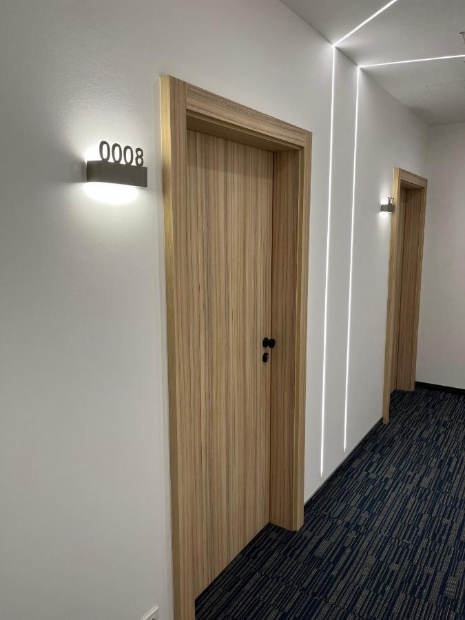 Maestro - Rooms & Restaurant Vukovar Eksteriør billede