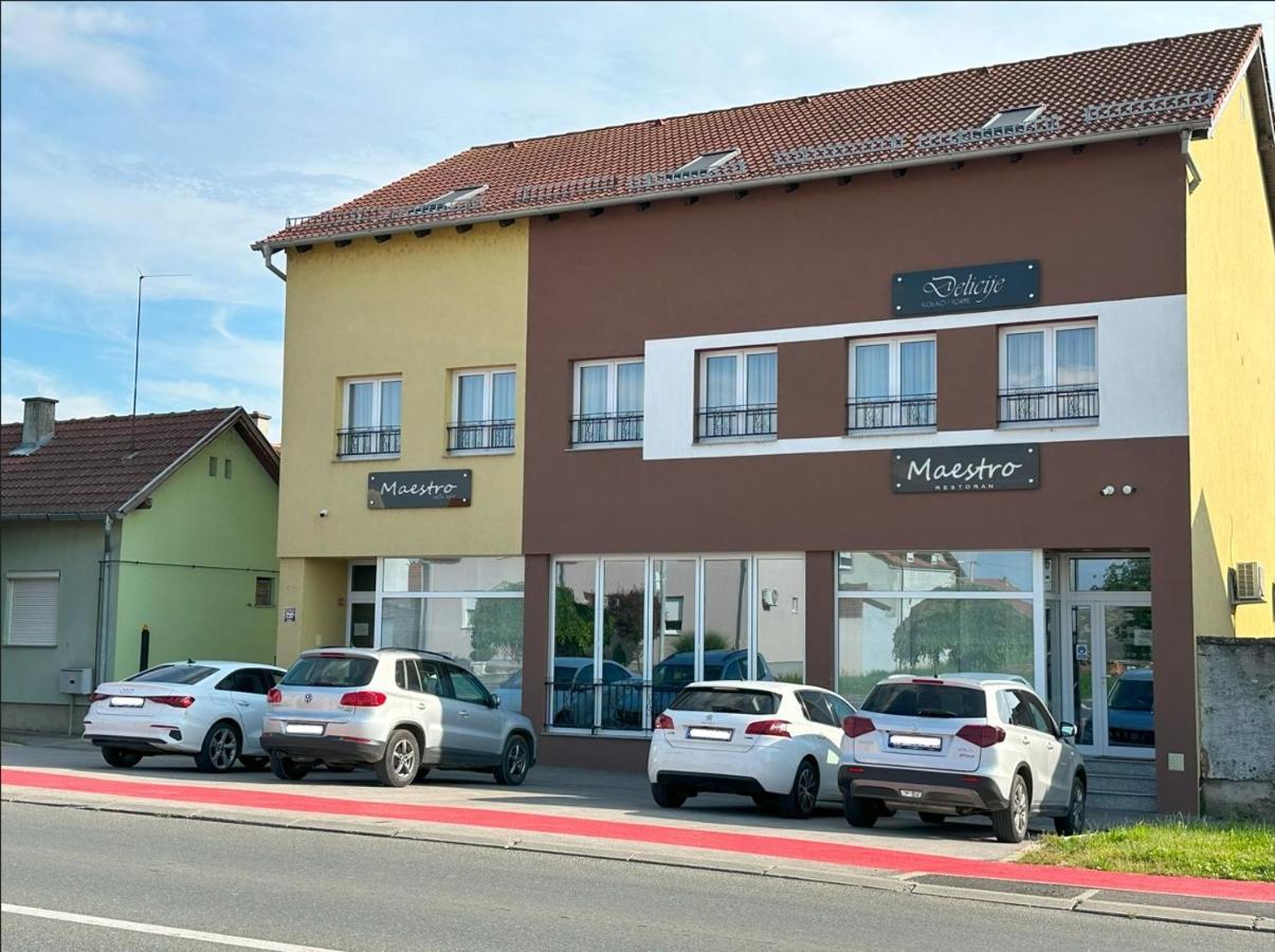 Maestro - Rooms & Restaurant Vukovar Eksteriør billede